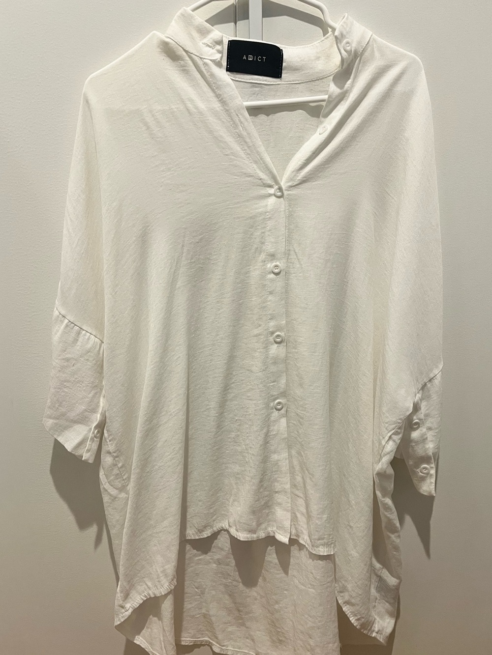 White Button-Front Oversized Women's Top gently worn